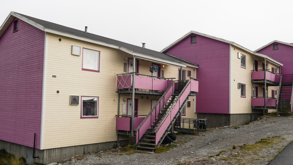 36 + 12 studio-/udlejnings-boliger i Qaqortoq